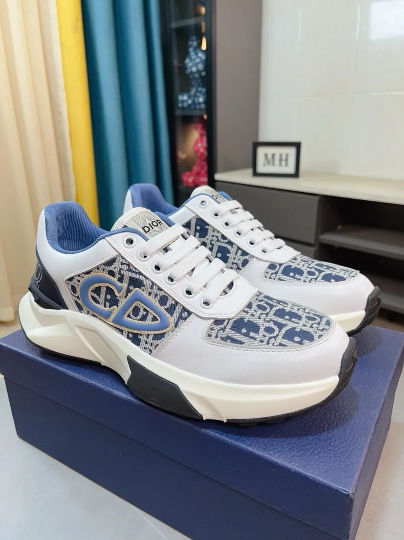 Men's men's shoes 💰438🌹🌹【Dior】Best-selling official website world premiere🔝High-end men's shoes brand official website latest series: The upper is made of imported cowhide with specially designed fabrics➕Mesh breathable lining. Make walking more convenient and comfortable! Compared with the official quality, Midea’s 1:1 replica. Create a fashionable personality to set off your uniqueness! A must-have for trendy men! Classic style. Men's sizes: 38-44.